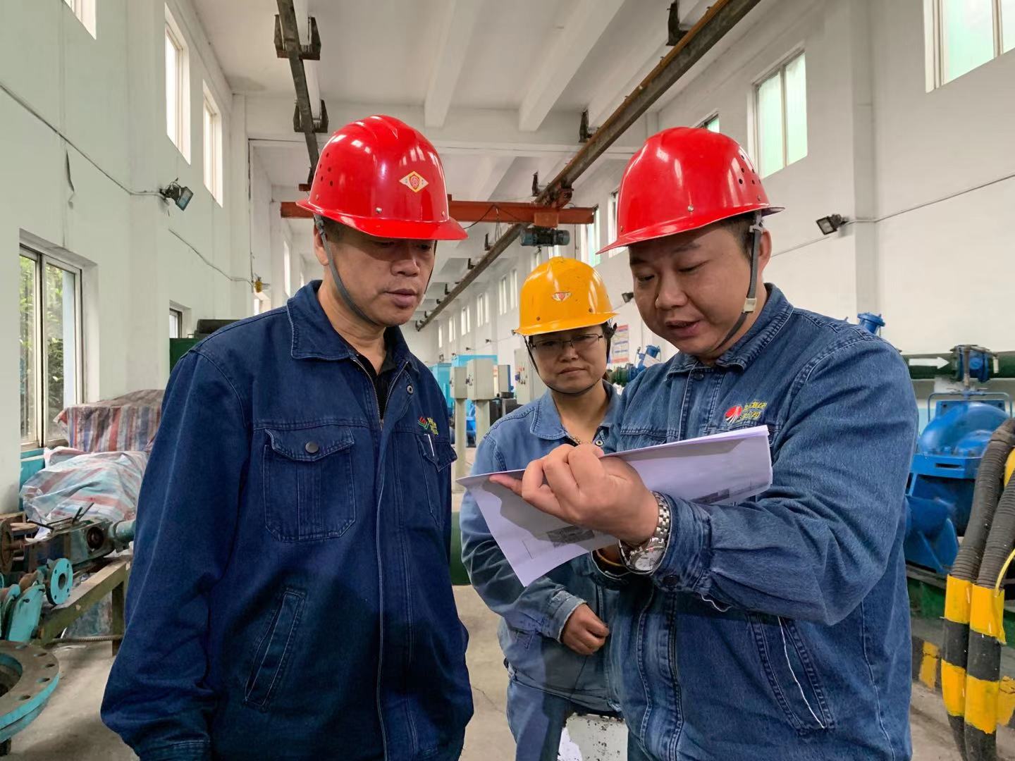 绷紧安全弦顺利通三关 绷紧安全弦顺利通三关