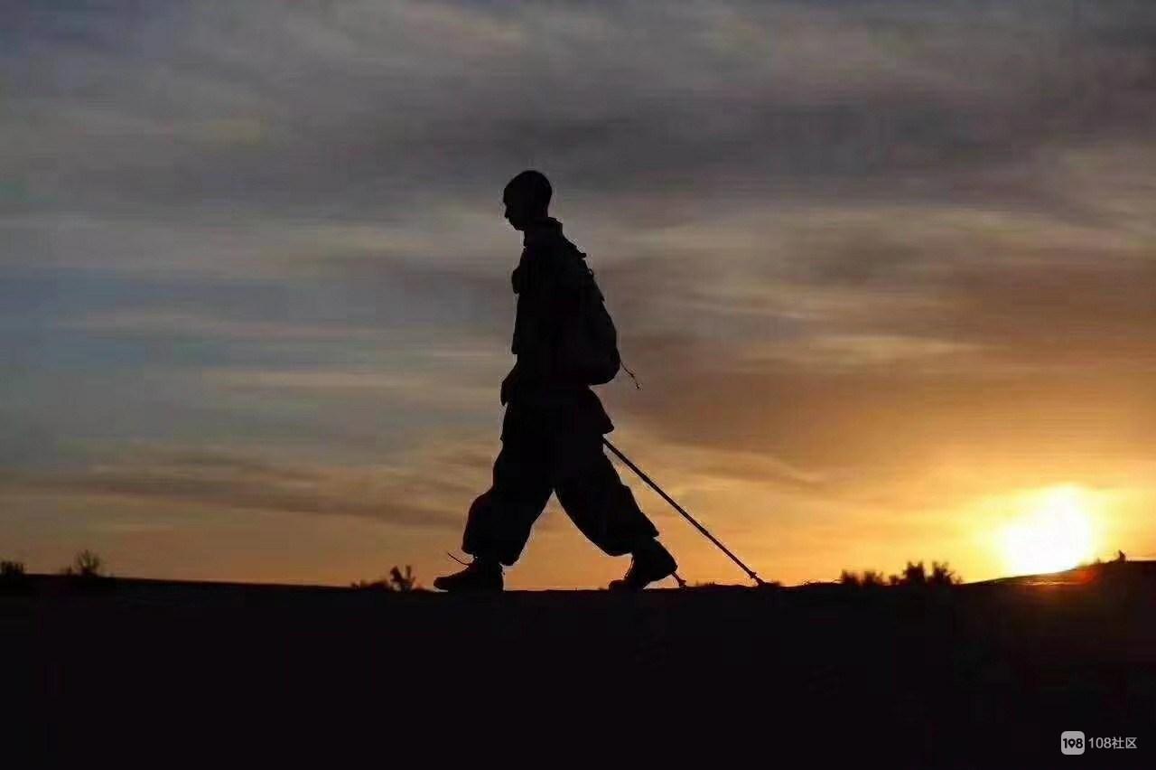 把握当下  眺望远方