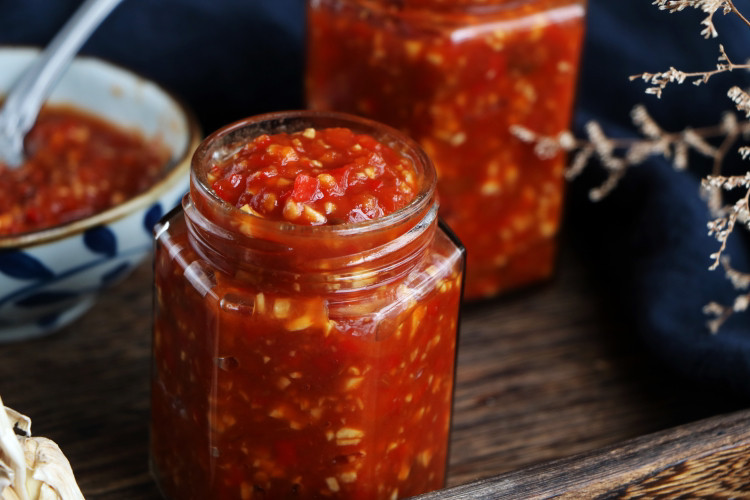 辣椒酱里的故园情 辣椒酱里的故园情