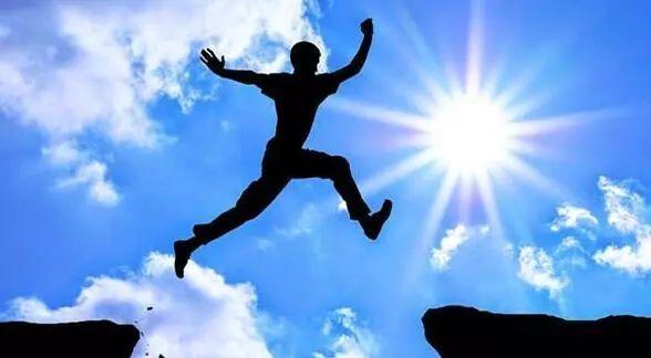 星辰大海春暖花开   征途漫漫惟有奋斗