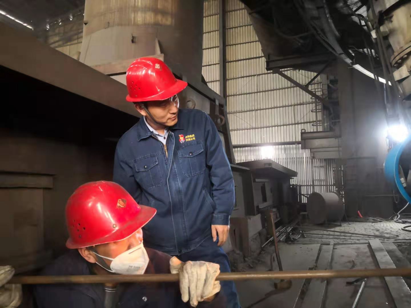 筑梦炼铁守初心,担当尽责践使命 —记汉钢公司2020年度“先进工作者”张勃 筑梦炼铁守初心,担当尽责践使命 —记汉钢公司2020年度“先进工作者”张勃