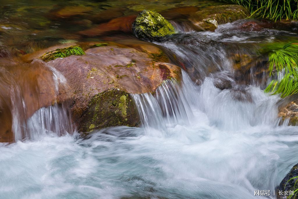 【钢城文苑】为有源头活水来