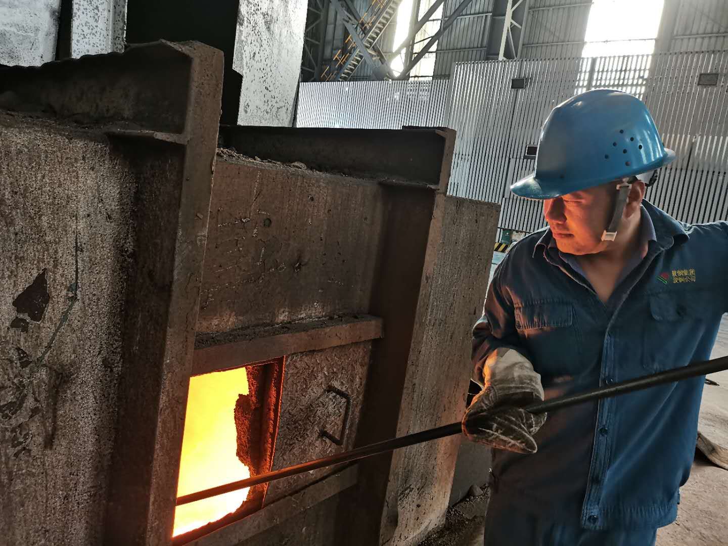 【先进典型】不忘初心的高炉人 ——记汉钢公司优秀共产党员程宏亮 【先进典型】不忘初心的高炉人 ——记汉钢公司优秀共产党员程宏亮