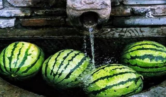 【钢城文苑】井水西瓜